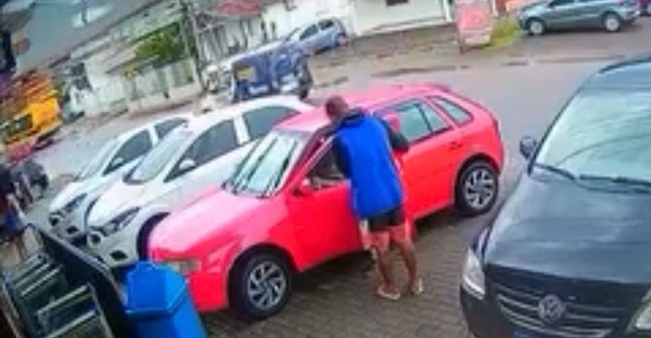 Vídeo mostra momento em que homem tenta assaltar idoso de 84 anos em Tubarão