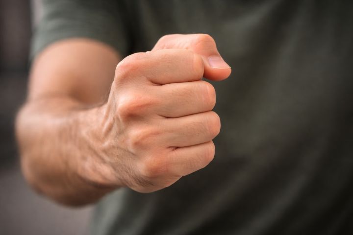 Briga em estabelecimento comercial termina em tentativa de homicídio, em Tubarão