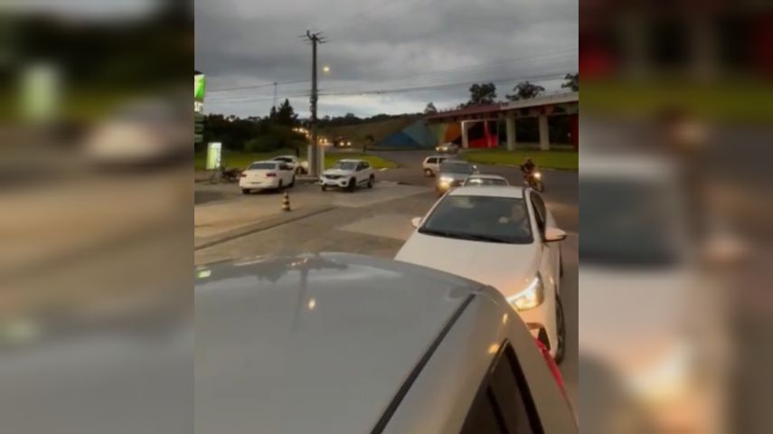 VÍDEO: Temendo possível paralisação dos caminhoneiros, motoristas correm para abastecer em postos de combustíveis da região
