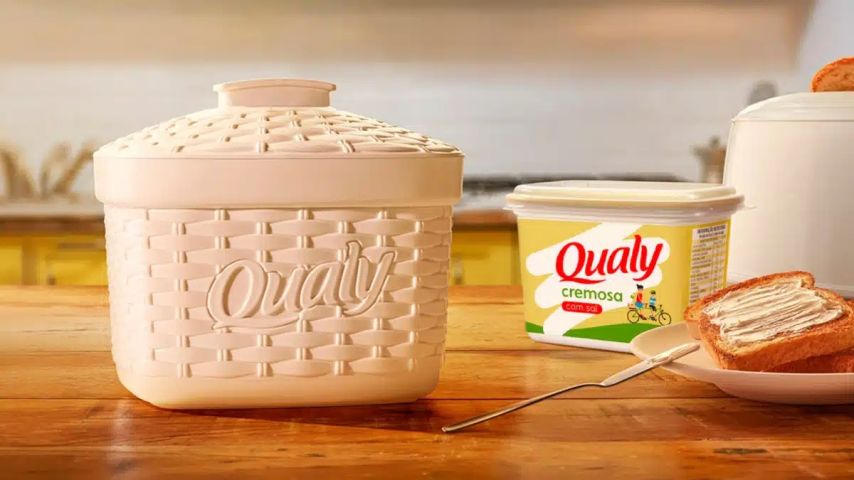 Qualy relança porta-potes icônico dos anos 90 em campanha de 35 anos