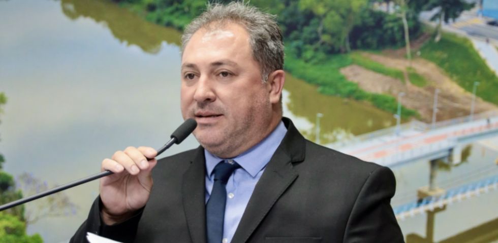 Vereador Marcone Joaquim de Oliveira assume temporariamente a presidência da Câmara em Tubarão