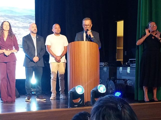 Capivari de Baixo celebra 34 anos com anúncio de obras e investimentos