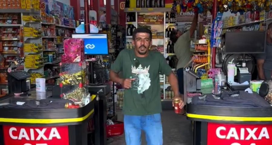 (VÍDEO) Supermercado Bom Preço aposta em ação irreverente com figura popular da cidade