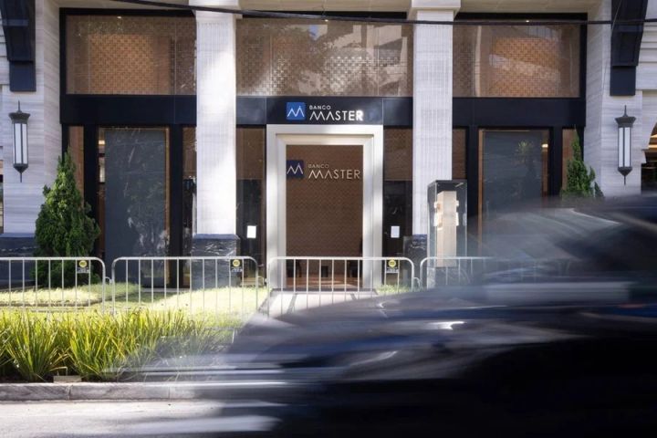 Temer, ACM Neto, Rueda e Lewandowski receberam pagamentos do Banco Master