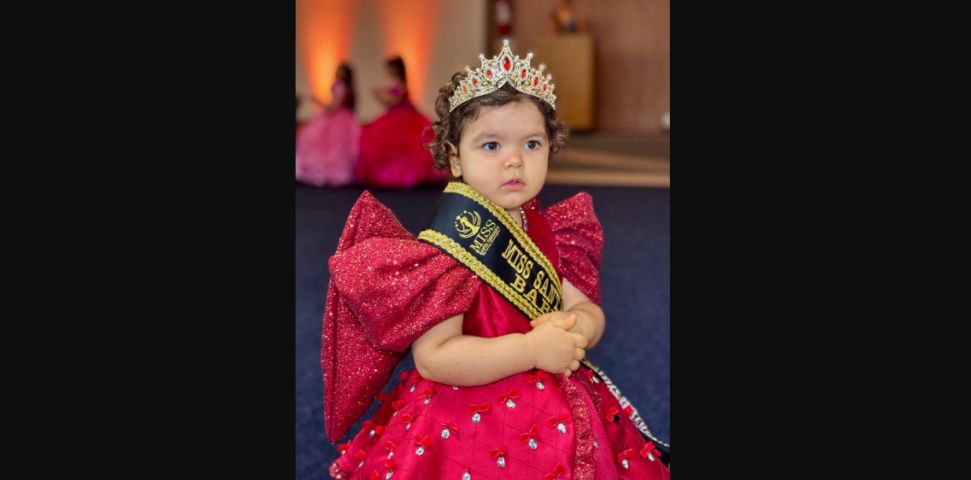 Menina de 2 anos de Pedras Grandes conquista título de Miss SC Baby e avança para etapa nacional