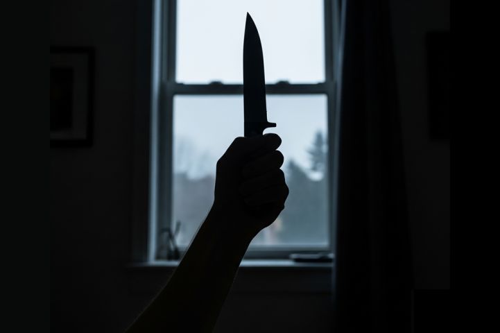 Mulher de 53 anos é esfaqueada pelo companheiro em tentativa de feminicídio em Sangão