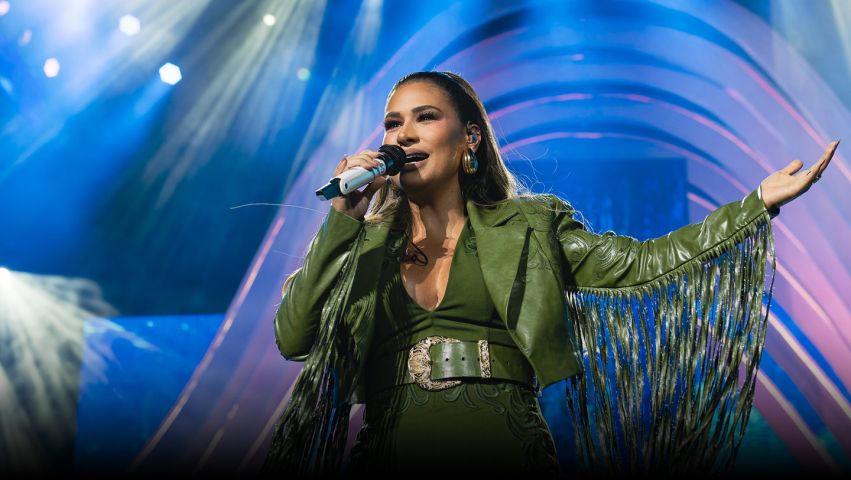 Show de Simone Mendes acontece neste domingo (19) em Tubarão