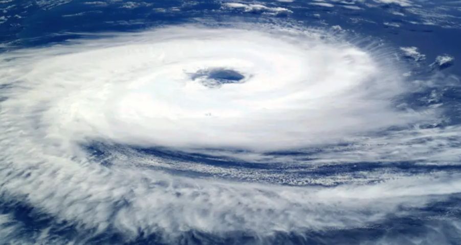 Novo ciclone coloca SC na rota de chuva intensa e ventos fortes no feriadão