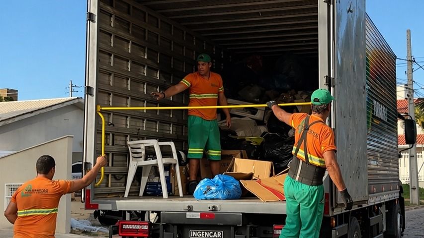 Mais de 25 toneladas de lixo reciclável é recolhido durante primeira semana de atuação da nova empresa