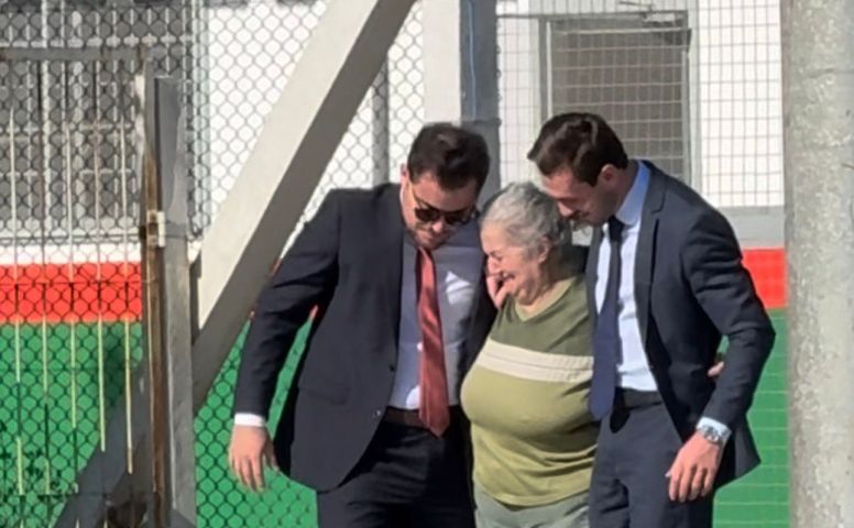 Vídeo mostra momento em que Dona Fátima é liberada da prisão em Criciúma; assista