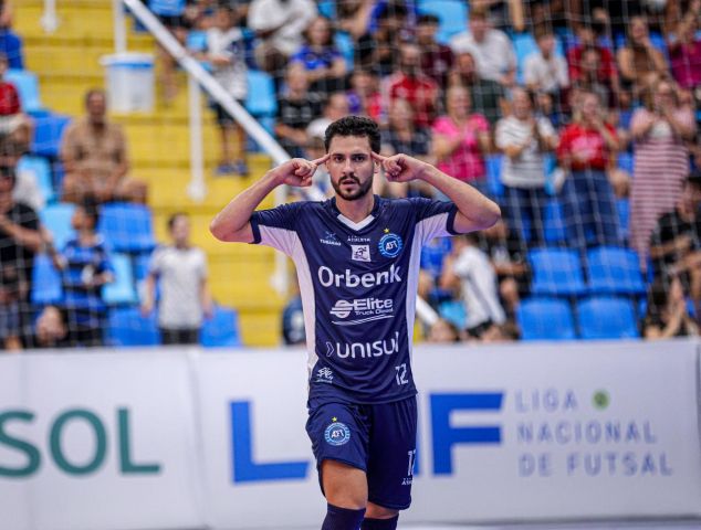 Em casa, Tubarão Futsal busca recuperação na Liga Nacional diante do Atlântico