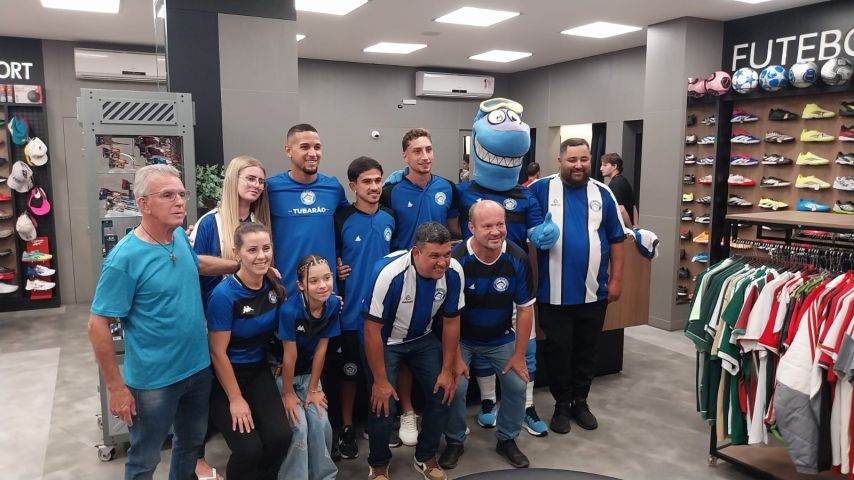 Novo uniforme do Atlético Tubarão é oficialmente apresentado