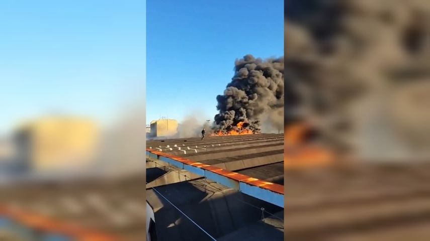 VÍDEO: Incêndio atinge Terminal Rita Maria, em Florianópolis, na manhã deste domingo (03)