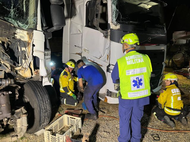 Jovem morre prensado por caminhão durante manutenção em Tubarão