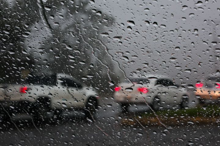 Frente fria se aproxima e trará chuva e queda de temperatura para Santa Catarina