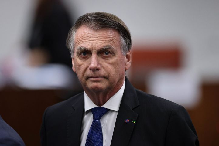 Bolsonaro aciona STF para anular condenação de 27 anos por ‘erro judiciário’