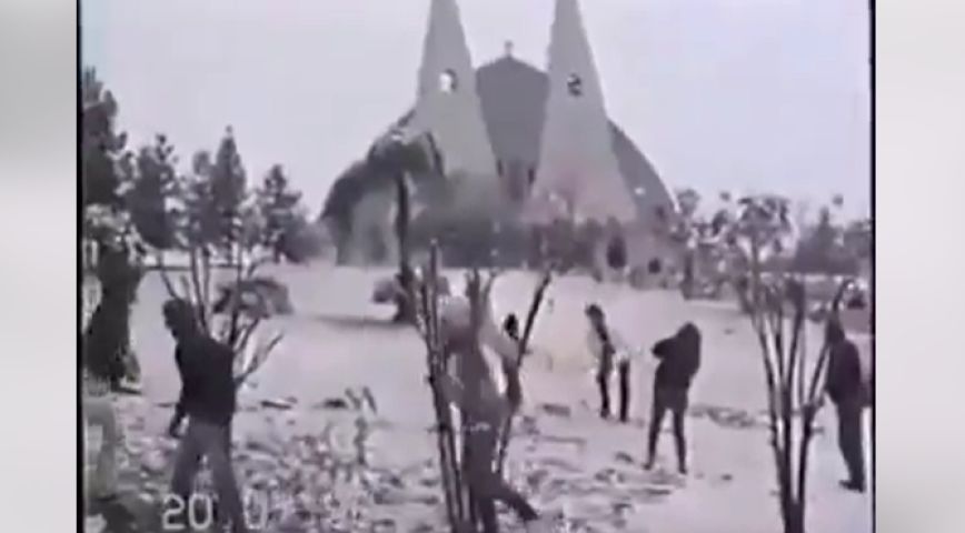 Vídeo raro mostra neve em Braço do Norte; imagens têm mais de 30 anos