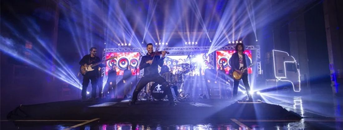 Aniversário de Tubarão terá grande show com Simão Wolf