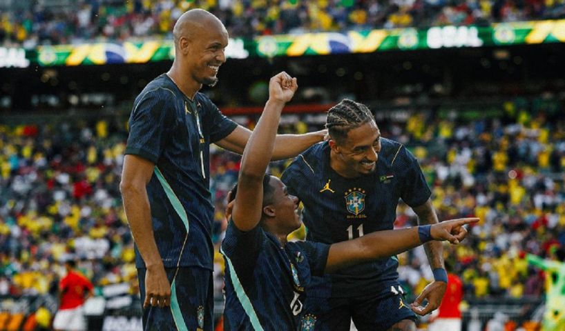 Brasil vence o Egito por 2 a 1 em último amistoso antes da Copa do Mundo