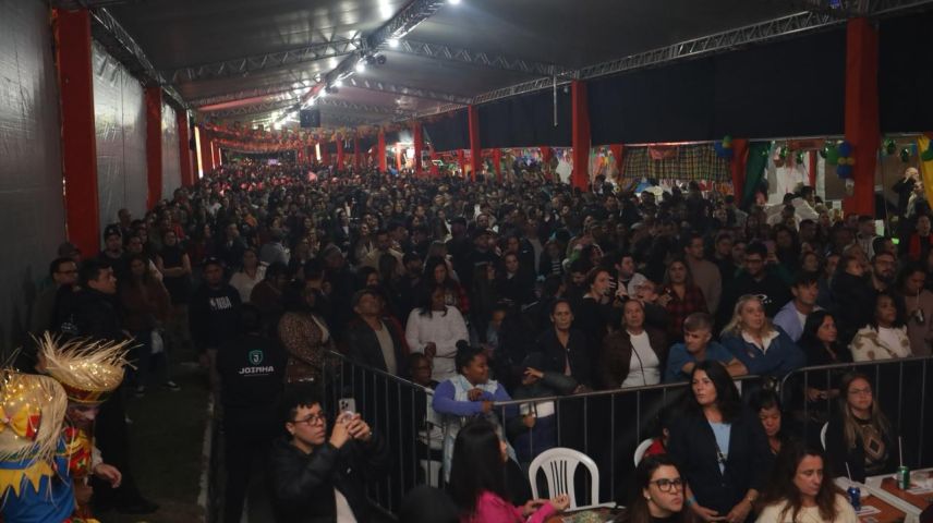 Festa Junina da Passagem terá Paulinho Mocelin, transmissão do jogo do Brasil e Paella Campeira Dançante