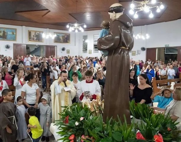 Festa de Santo Antônio de Pádua inicia nesta quinta-feira (11) com grande expectativa de público