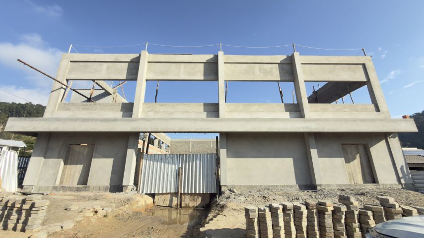 Obra pra valer: ginásio da Escola João Hilário de Mello chega a 75% de conclusão