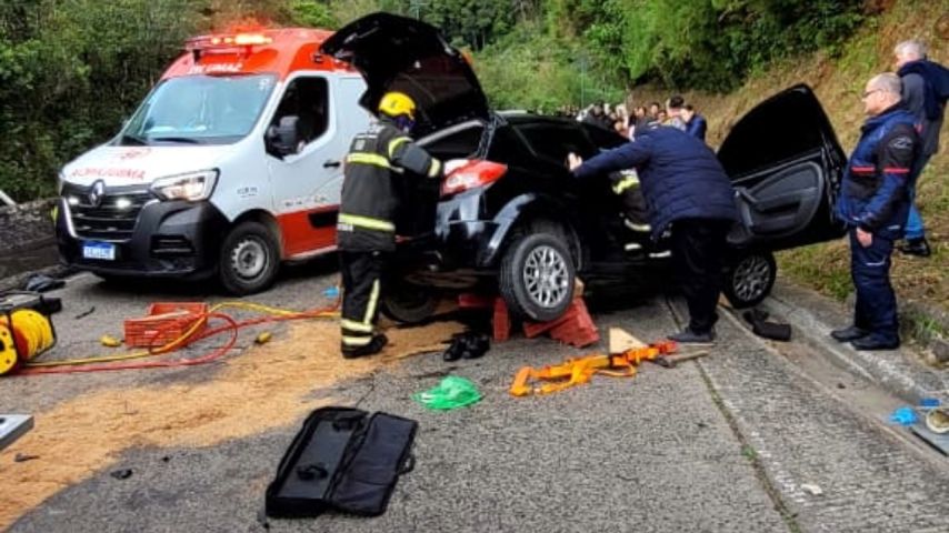 VÍDEO: Idoso fica gravemente ferido após acidente na Serra do Rio do Rastro
