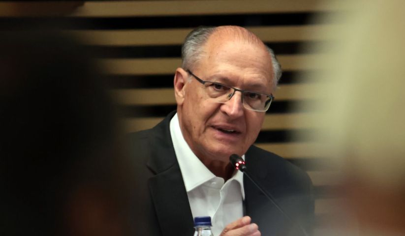 Gasolina terá 32% de etanol após aprovação prevista para quarta-feira, diz Alckmin
