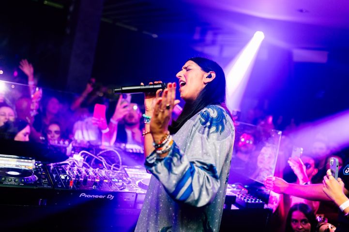 DJ internacional Ashibah se apresenta neste sábado (27) no SKY7 Rooftop, em Tubarão