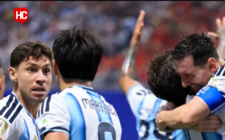 Argentina marca três gols na reta final, vence o Egito e avança às quartas da Copa do Mundo