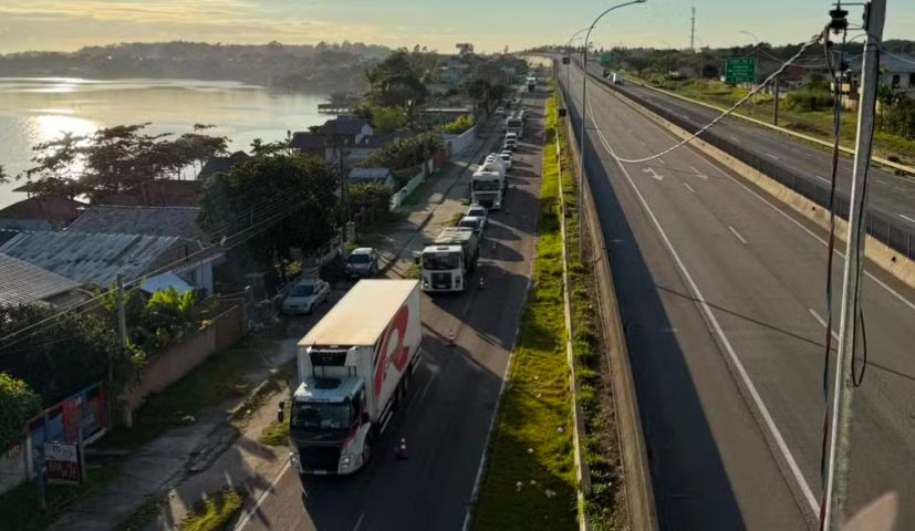 Interdição da Ponte Anita Garibaldi: veja os desvios para evitar filas na BR-101