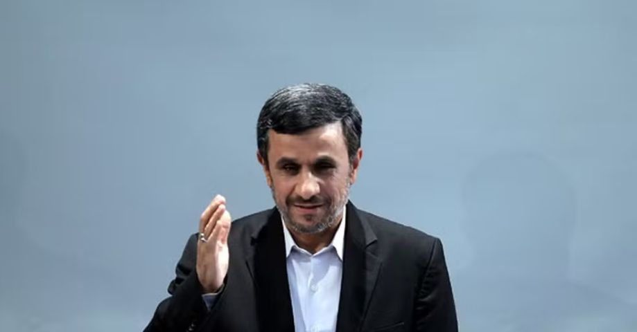 Suspeito de participar de plano secreto de Israel, Mahmoud Ahmadinejad está em prisão domiciliar no Irã