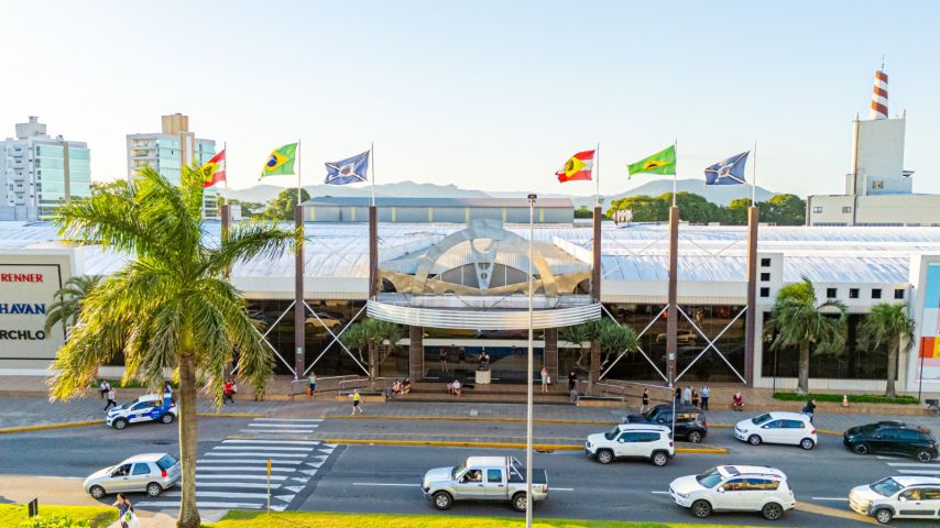 Farol Shopping realiza nova etapa das obras de revitalização com interdição temporária na Avenida Marcolino Martins Cabral