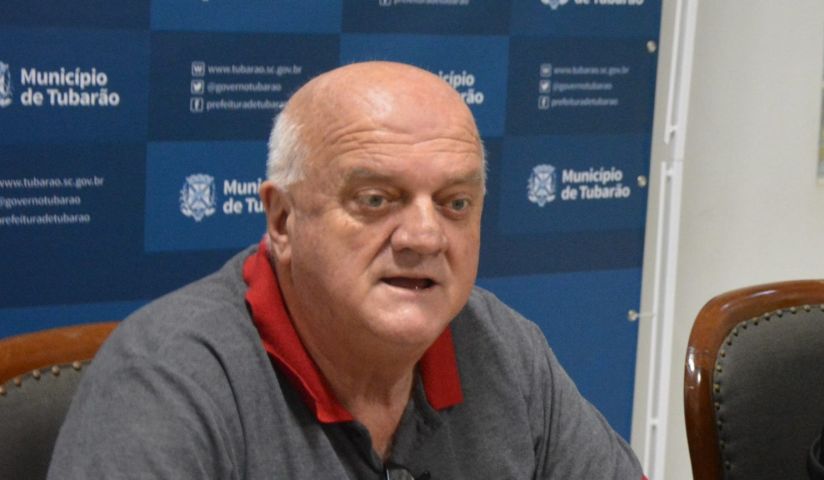 Ex-prefeito João Olavio Falchetti segue estável após infarto e permanece internado na UTI
