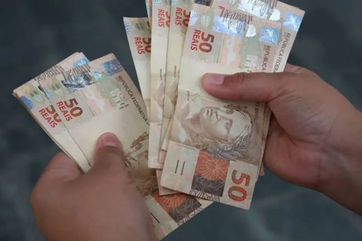 Homem é preso após exigir R$ 500 para devolver bicicleta furtada em Laguna; suspeito também responderá por tráfico