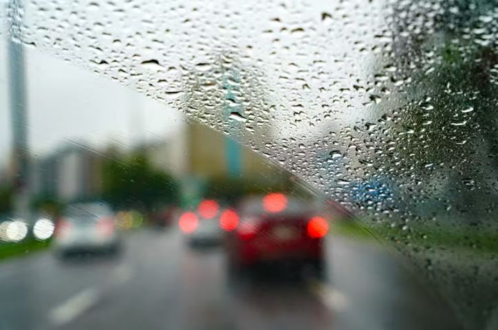 Fim de semana em SC terá sábado de sol e calor, mas domingo traz volta de temporais; veja previsão