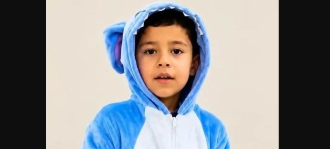 Menino de 10 anos que morreu após trave de futebol cair em Criciúma é identificado