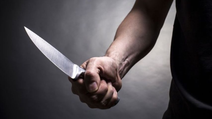 Idoso é rendido com faca durante assalto dentro de casa em Capivari de Baixo