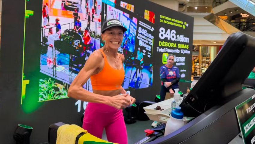 Quase 900 km em 7 dias: catarinense de 55 anos tenta quebrar recorde mundial de corrida em esteira