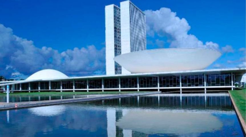 PEC que reduz maioridade penal entra em nova etapa na Câmara
