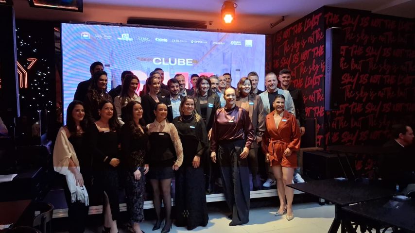 Clube Sala celebra dois anos e empossa novo presidente durante evento em Tubarão