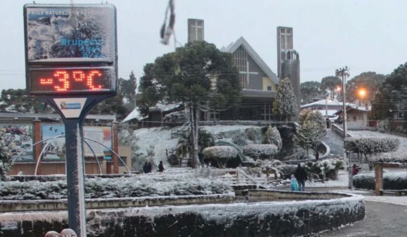 Semana começa quente e termina gelada em Santa Catarina com a chegada de uma nova onda de frio