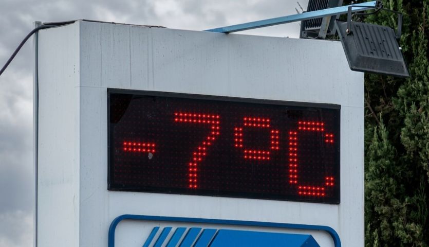 De 40°C a -7°C: calor extremo persiste até quinta, mas frente fria muda tudo e traz frio intenso para o tempo no fim de semana