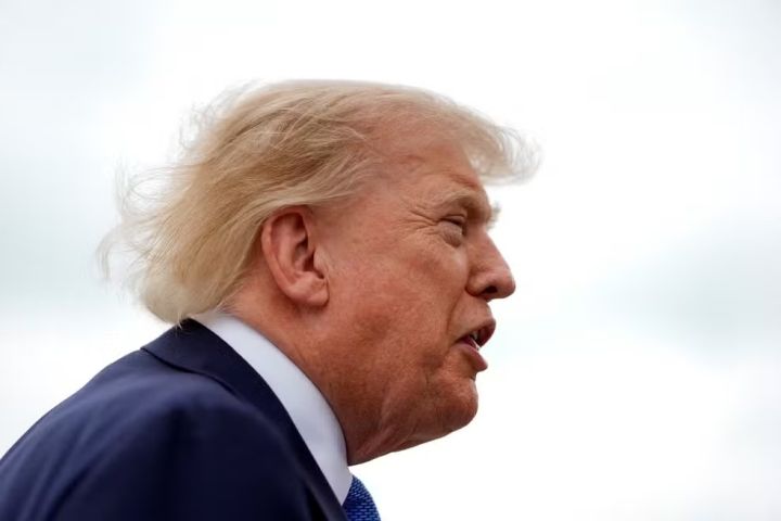 Governo Trump prepara a maior revogação em massa de vistos da história dos Estados Unidos