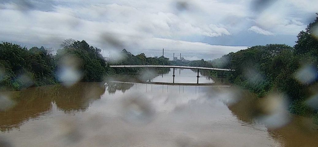 Defesa Civil alerta para chuva forte, vendaval e risco de alagamentos na região de Tubarão