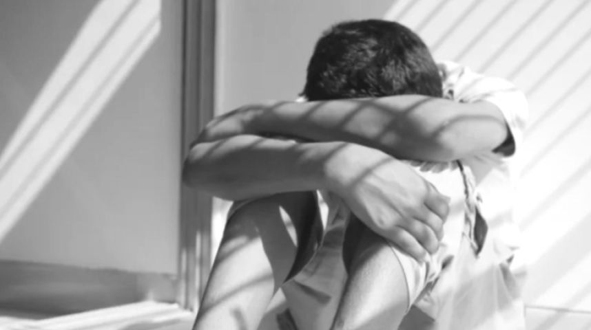 Adolescente é expulso de casa por orientação sexual e pais são condenados a pagar R$ 100 mil em Jaguaruna