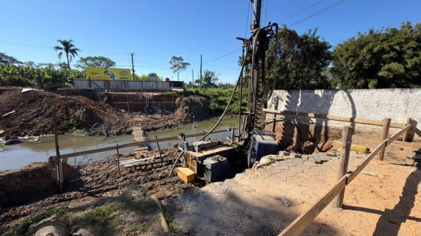 Obras da Ponte do Campestre avançam com concretagem das estacas