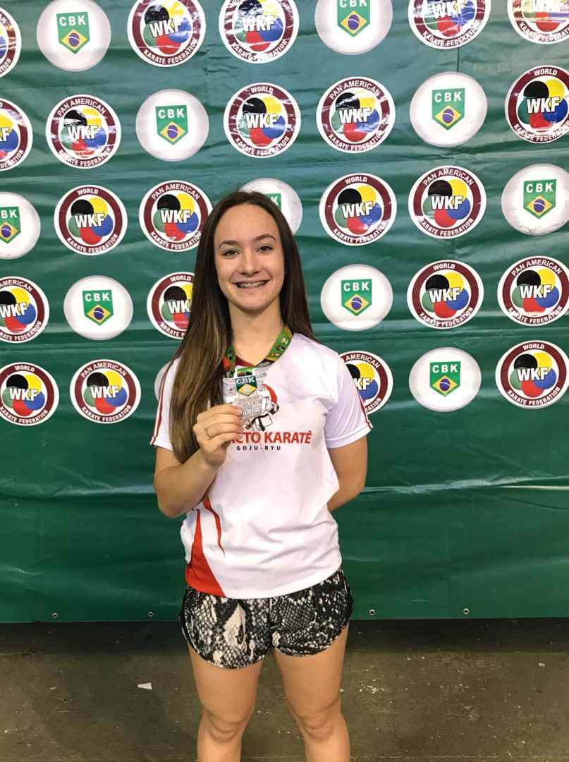 Alice Miranda conquista o terceiro lugar no Campeonato Brasileiro de Karatê