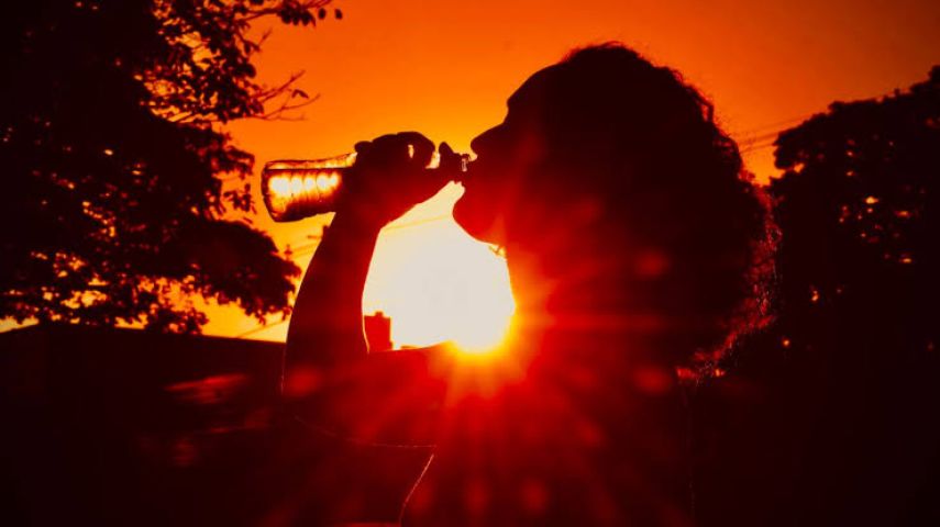 Onda de calor deixa Santa Catarina em alerta vermelho com temperaturas de até 35°C no fim de semana