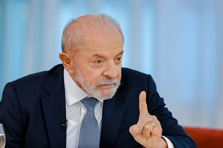 Lula ainda não confirma presença no debate da Globo e PT admite ausência
